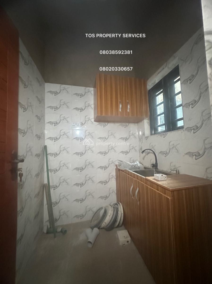 Lovely Miniflat + 2 Toilets, Car Park, Yaba, Yaba, Lagos, Mini Flat (room and Parlour) for Rent