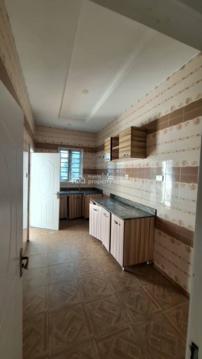 Standard 2 Bedroom Apartment, Genesis Court Estate, Badore, Ajah, Lagos, Flat / Apartment for Rent