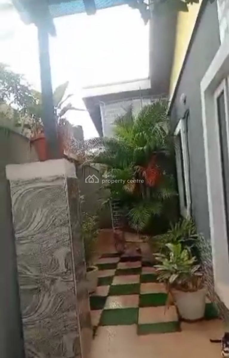 Very Lovely and Spacious 3bedroom  Bungalow on Half Plot of Land at Ba, at Back of Martins Estate Akute Via Ojodu.., Ojodu Berger, Ojodu, Lagos, Detached Bungalow for Sale