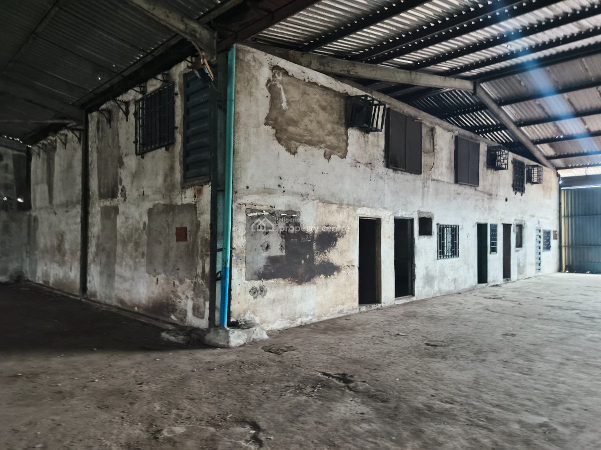 Warehouse Capacity of 5,500sqm, Kirikiri Industrial Area, Kirikiri, Apapa, Lagos, Warehouse for Rent