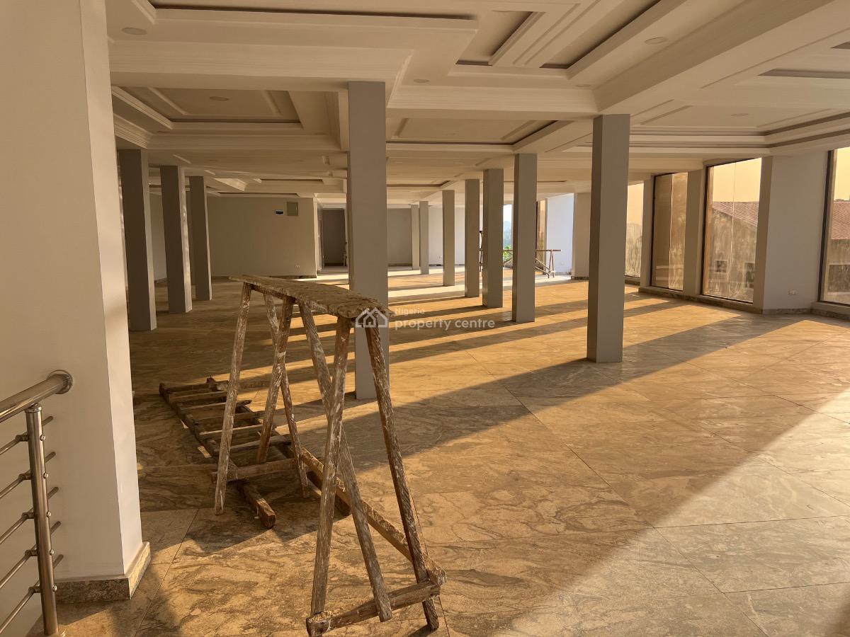 Commercial Plaza Wuse 2, Directly Opposite Burger King, Wuse 2, Abuja, Plaza / Complex / Mall for Sale