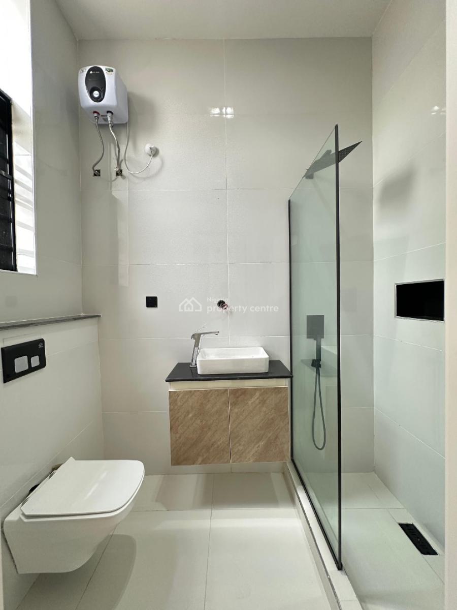 Spacious 5 Bedroom Fully Detached Duplex with Bq and Pool, Chevron, Lekki, Lagos, Detached Duplex for Sale