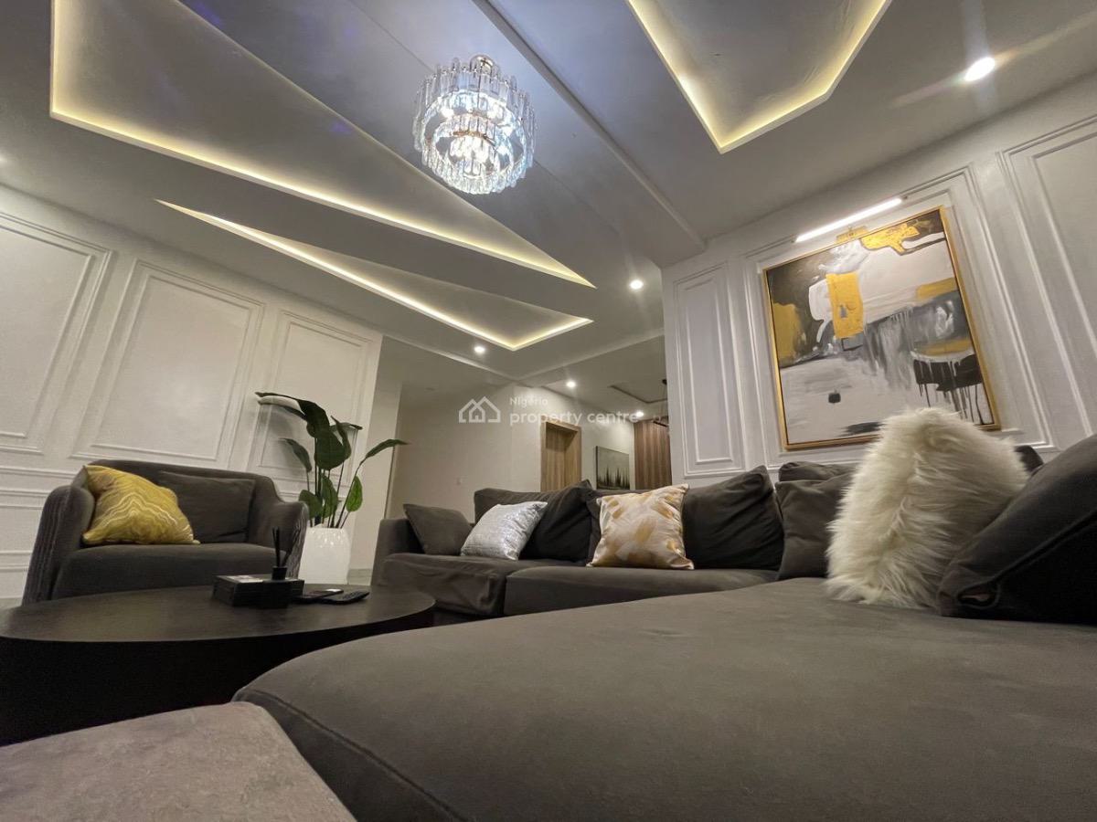 Beautiful 2 Bedroom Apartment with Pool, Ikate, Lekki, Lagos, Flat / Apartment Short Let