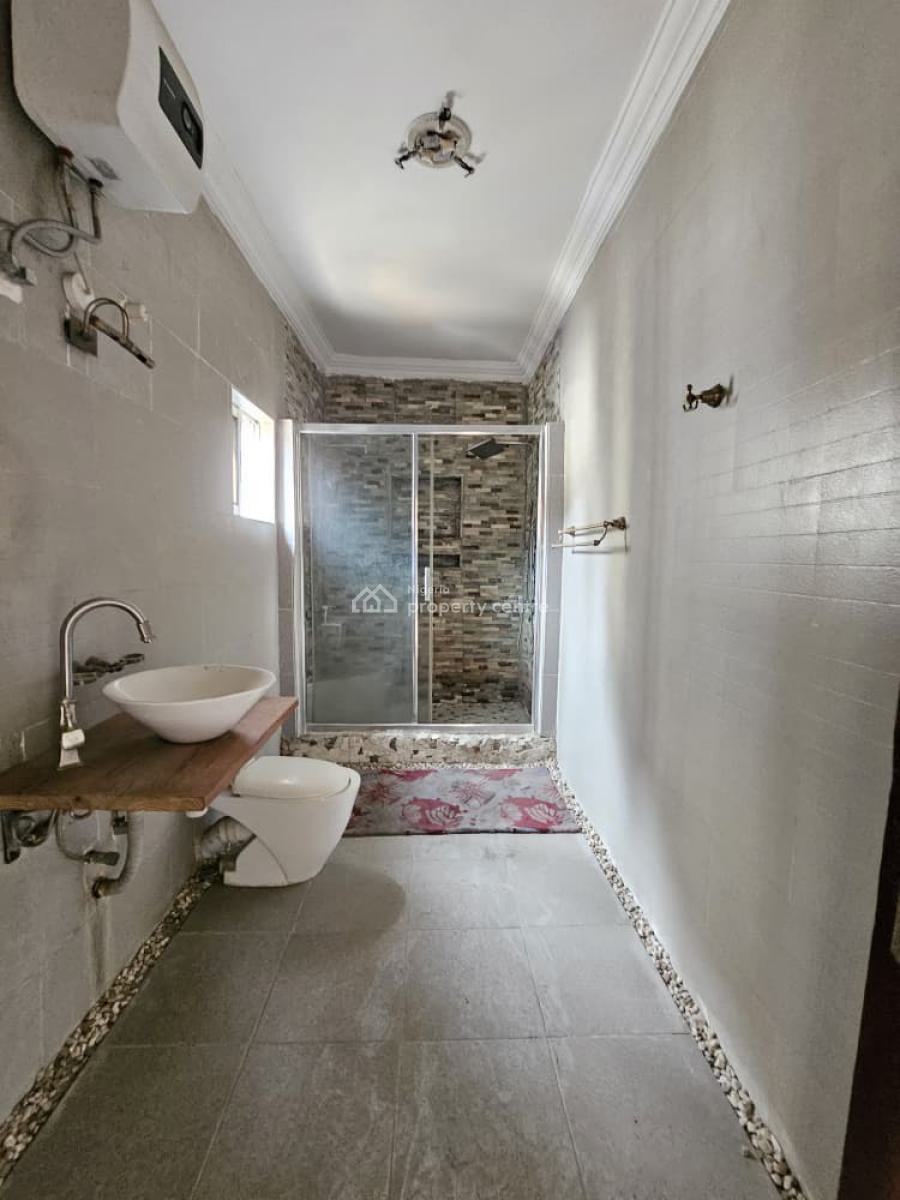 Spacious 4 Bedroom Semi-detached Duplex, Chevron, Lekki, Lagos, Semi-detached Duplex for Sale