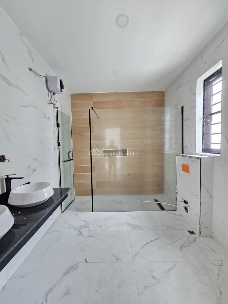 Spacious 5 Bedroom Detached with Bq, Cinema and Swimming Pool, Chevron, Lekki, Lagos, Detached Duplex for Sale