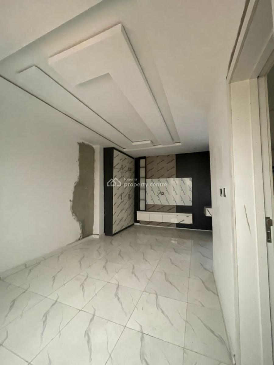 Aesthetically Pleasing 2 Bedroom Apartment  Perfect for Shortl*t/airbn, Igbo Efon, Lekki, Lagos, Flat / Apartment for Sale