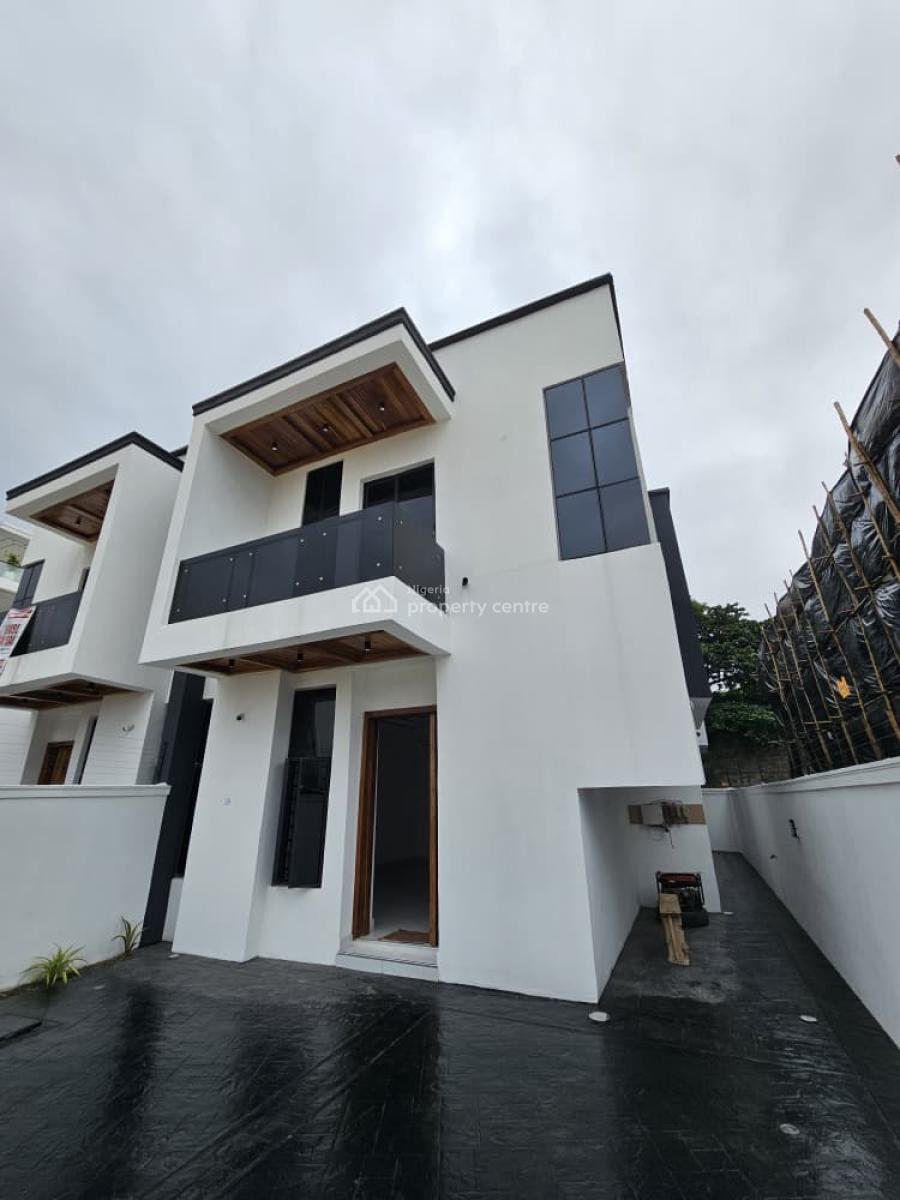 Contemporary Spacious 4 Bedroom Semi-detached Duplex with Bq, Chevron, Lekki, Lagos, Semi-detached Duplex for Sale