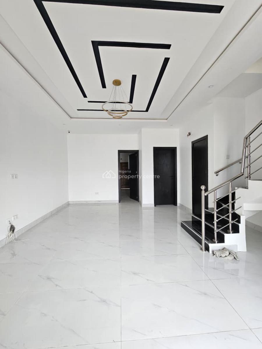Contemporary Spacious 4 Bedroom Semi-detached Duplex with Bq, Chevron, Lekki, Lagos, Semi-detached Duplex for Sale