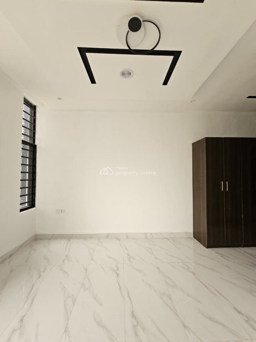 Contemporary Spacious 4 Bedroom Semi-detached Duplex with Bq, Chevron, Lekki, Lagos, Semi-detached Duplex for Sale