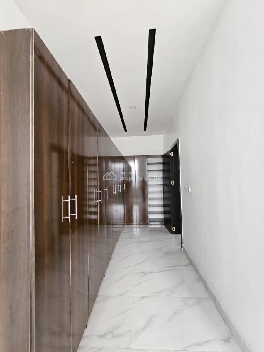 Contemporary Spacious 4 Bedroom Semi-detached Duplex with Bq, Chevron, Lekki, Lagos, Semi-detached Duplex for Sale