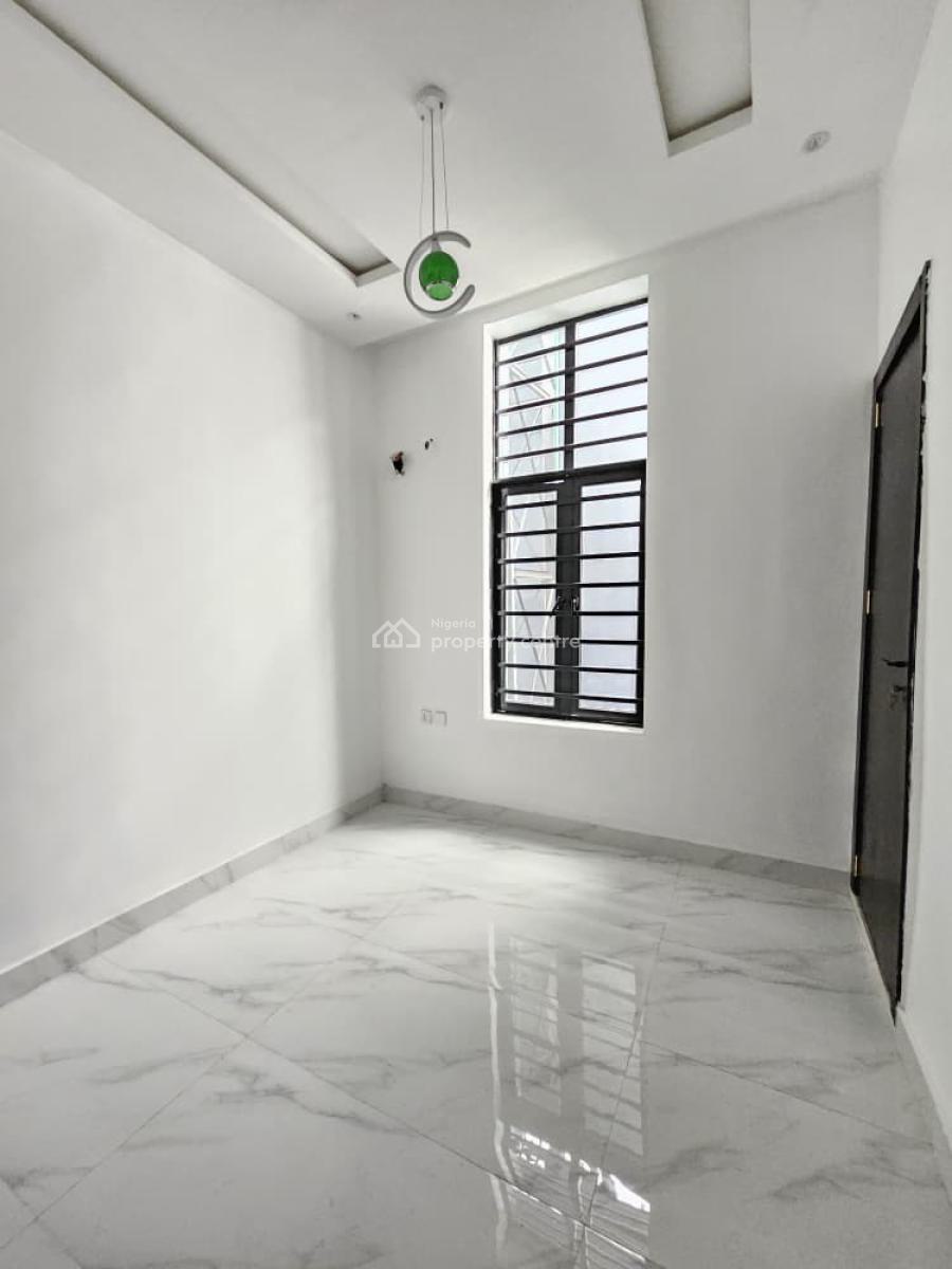 Contemporary Spacious 4 Bedroom Semi-detached Duplex with Bq, Chevron, Lekki, Lagos, Semi-detached Duplex for Sale