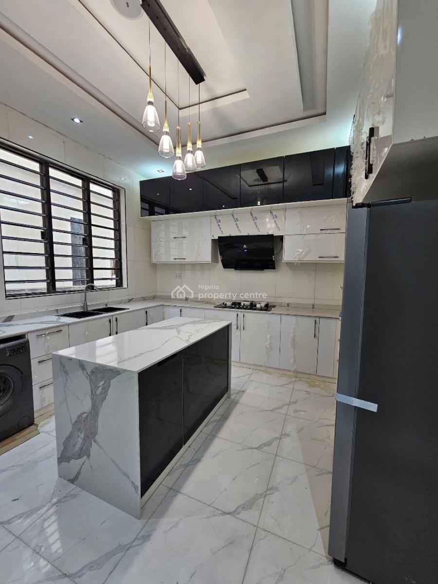 Spacious 5 Bedroom Fully Detached Duplex with Bq and Pool, Chevron, Lekki, Lagos, Detached Duplex for Sale