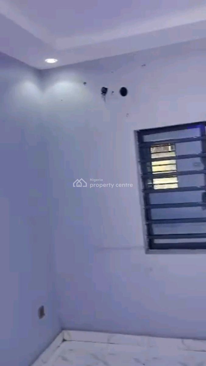 a Modern Portable 2 Bedroom Upflat with 2 Toilets, 2 Bath,, Jehovah Emmanuel Street(church Street),off Odunsi Road, Bariga, Shomolu, Lagos, Flat / Apartment for Rent