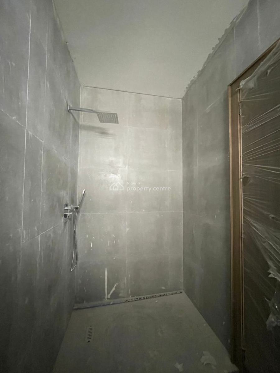 Aesthetically Pleasing 3 Bedroom Penthouse with Swimming Pool, Lekki Phase 1, Lekki, Lagos, House for Sale