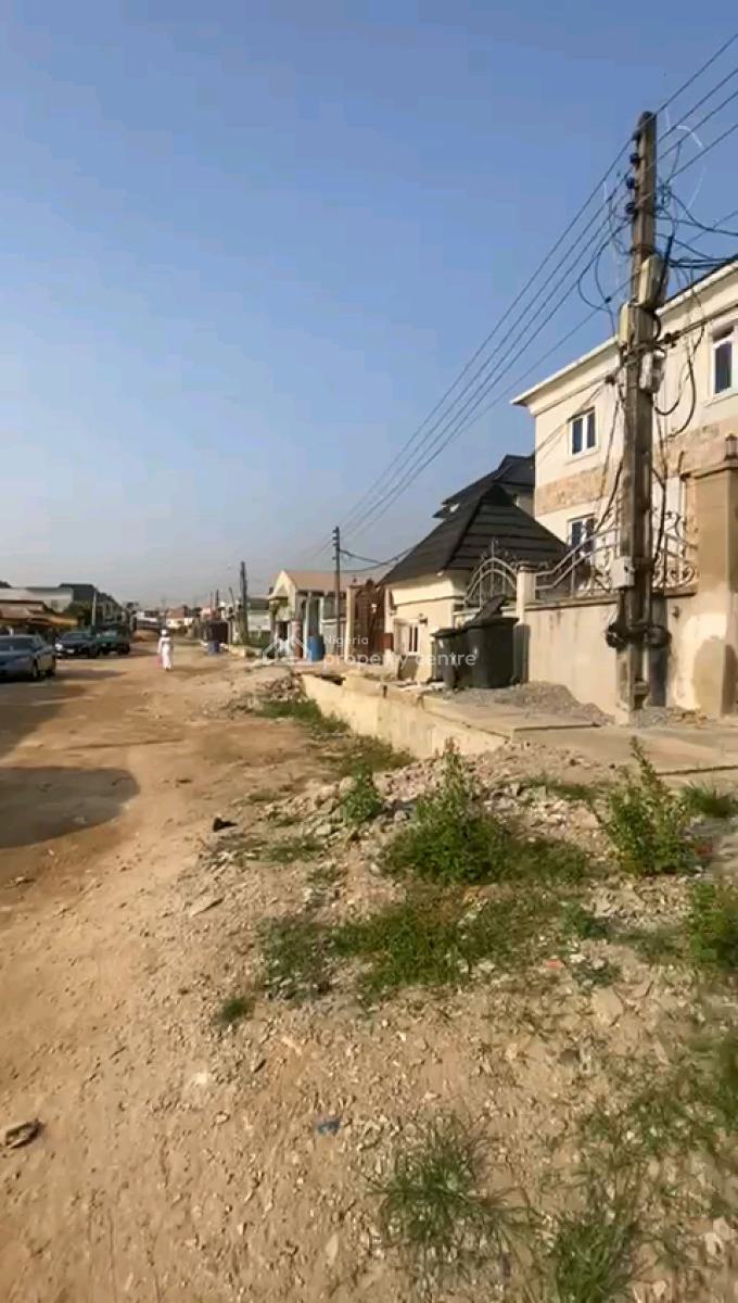 Bare-land Measuring  652.938 Sqmtrs Fenced N Gated, Kehinde Ogunnisi Street, Ifako, Gbagada, Lagos, Mixed-use Land for Sale