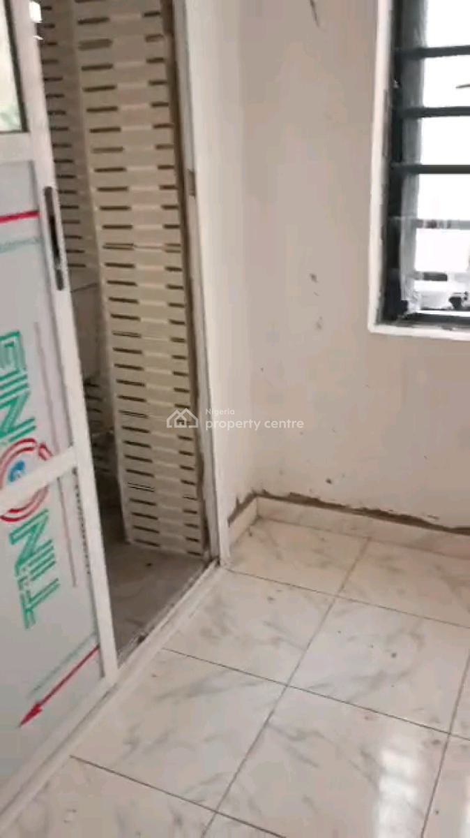 Standard 2-bedroom Apartments, Off Jibowu Street, Abule Egba, Agege, Lagos, Flat / Apartment for Rent