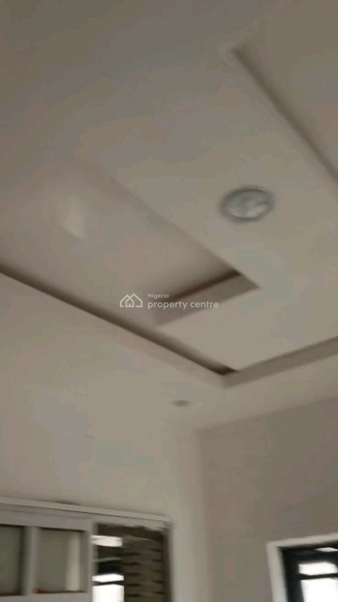 Standard 2-bedroom Apartments, Off Jibowu Street, Abule Egba, Agege, Lagos, Flat / Apartment for Rent