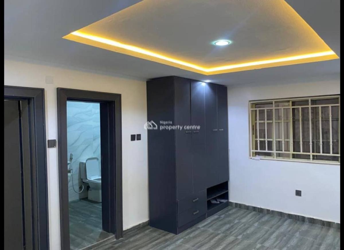 Spacious 1 Bedroom Apartment, Maitama District, Abuja, Flat / Apartment for Rent