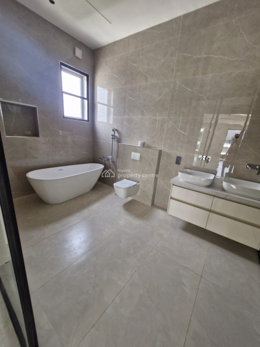 Tastefully Built 5-bedroom Detached House with Water View, Chevron Lekki, Lekki, Lagos, Detached Duplex for Sale