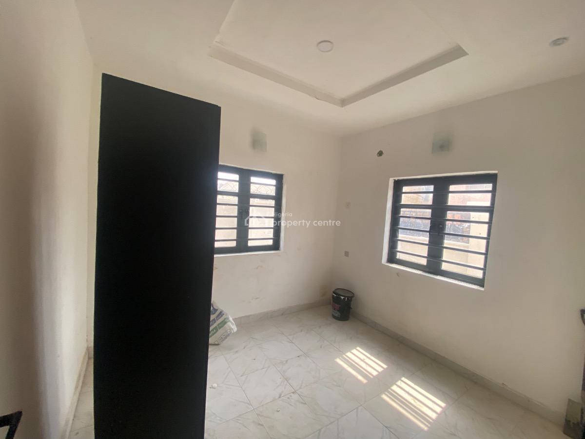 Brand New. 2 Bedroom Flat, Ibeshe, Ikorodu, Lagos, Flat / Apartment for Rent