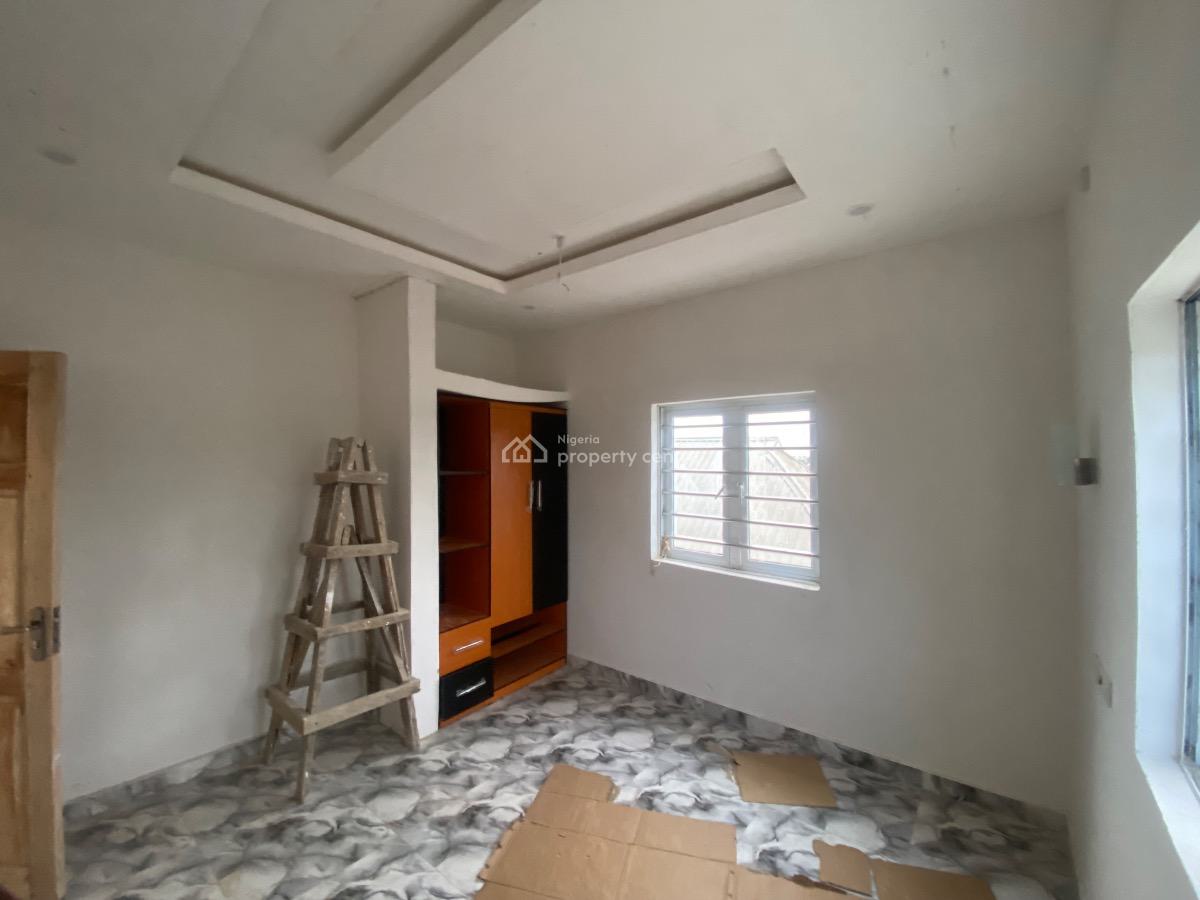 Brand New. Mini Fllat, Ikorodu, Lagos, Mini Flat (room and Parlour) for Rent