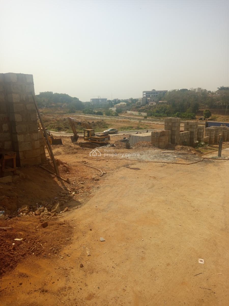 Distress 1.12 Hectares Land Private Housing Rush, Guzape2, Guzape District, Abuja, Residential Land for Sale