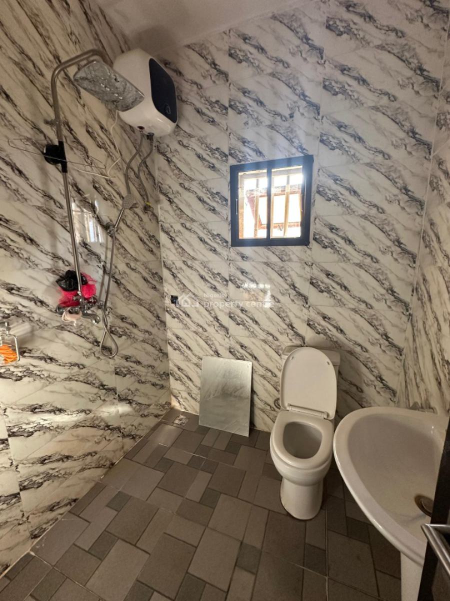 Well Finished 2 Bedroom Flat, Nnpc Estate, Life Camp, Abuja, Flat / Apartment for Rent