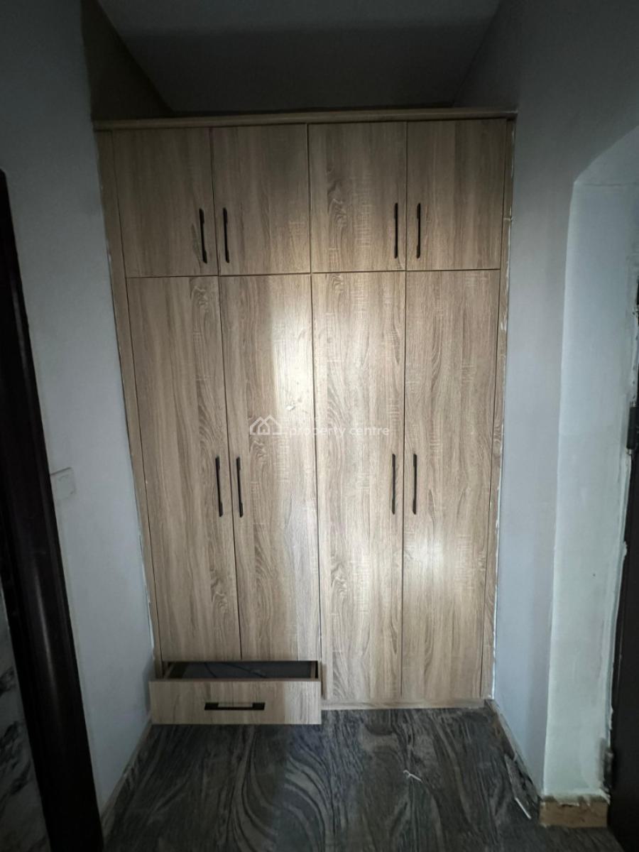 Well Finished 2 Bedroom Flat, Nnpc Estate, Life Camp, Abuja, Flat / Apartment for Rent