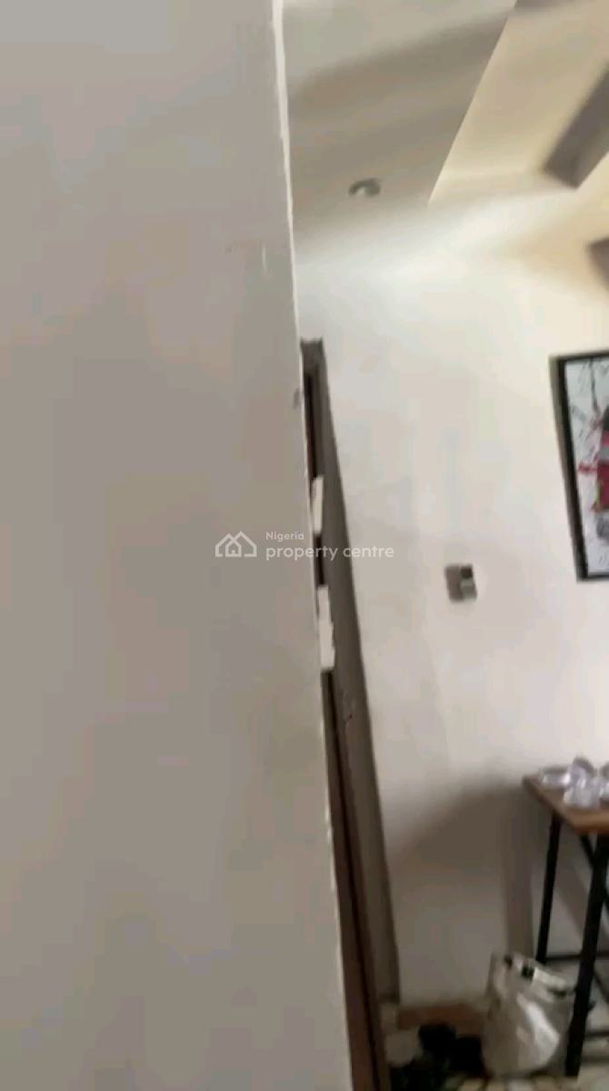 Standard and Executive Mini Flat, Alagomeji, Yaba, Lagos, Mini Flat (room and Parlour) for Rent