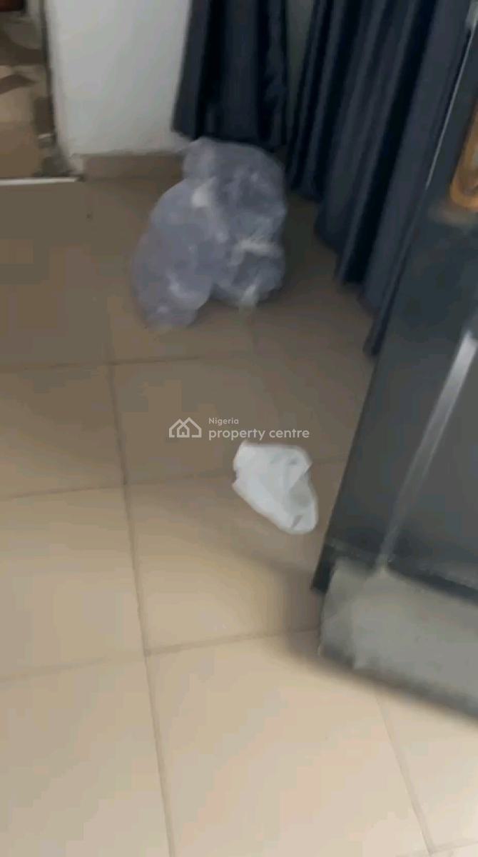 Standard and Executive Mini Flat, Alagomeji, Yaba, Lagos, Mini Flat (room and Parlour) for Rent