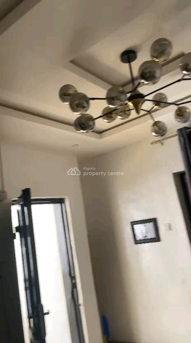 Standard and Executive Mini Flat, Alagomeji, Yaba, Lagos, Mini Flat (room and Parlour) for Rent