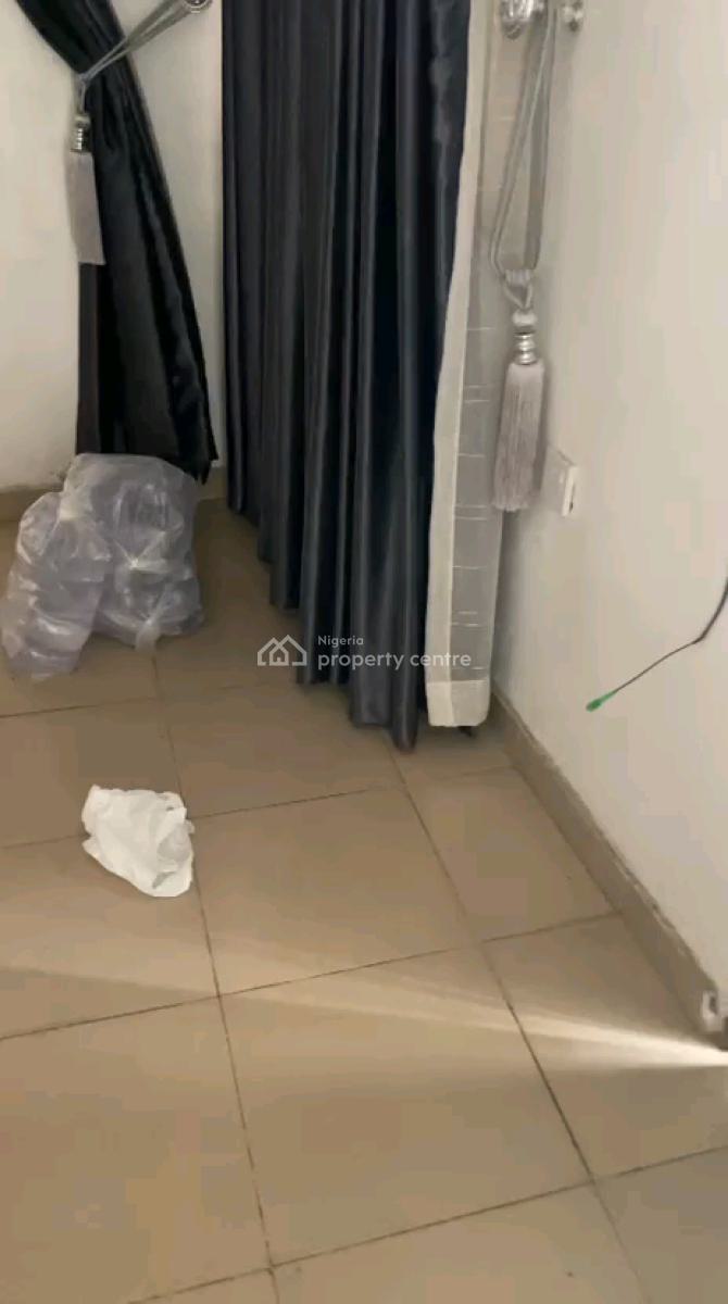 Standard and Executive Mini Flat, Alagomeji, Yaba, Lagos, Mini Flat (room and Parlour) for Rent