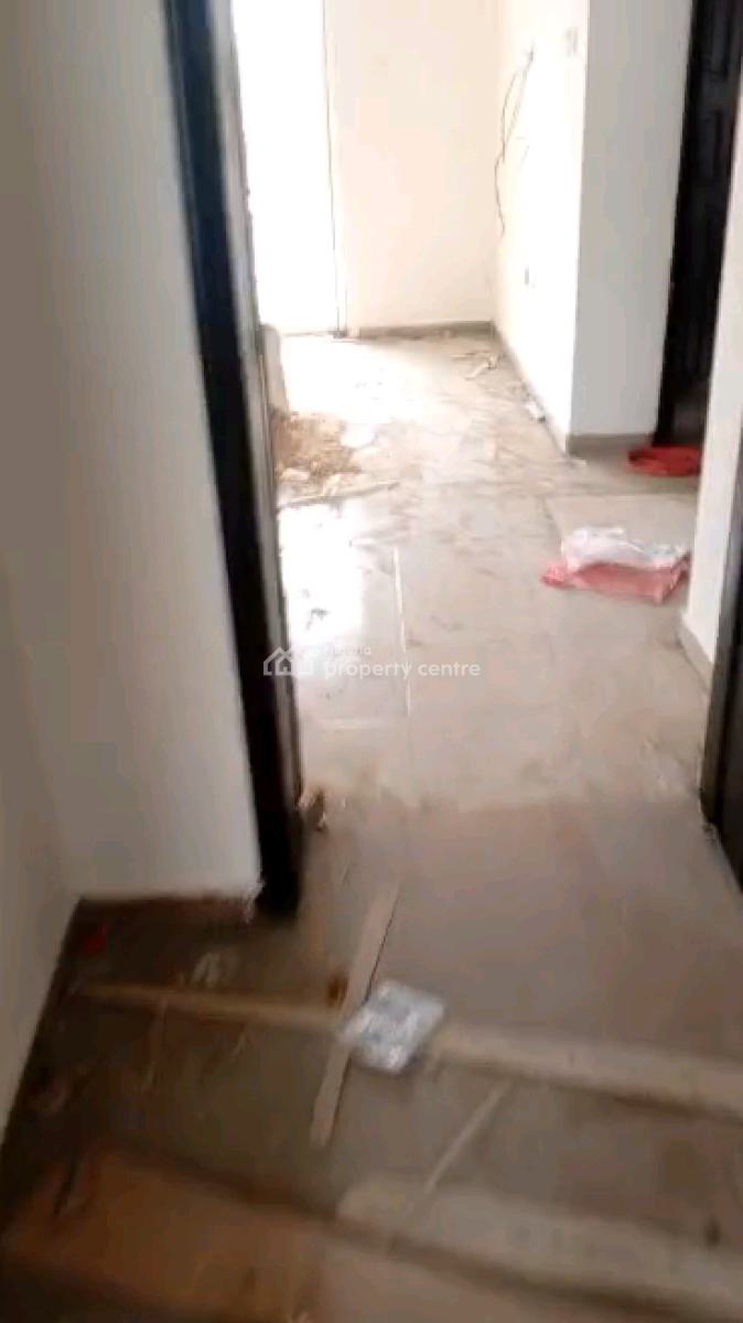 Standard 3 Bedroom Flat, Atunrase Estate, Gbagada, Lagos, Flat / Apartment for Rent