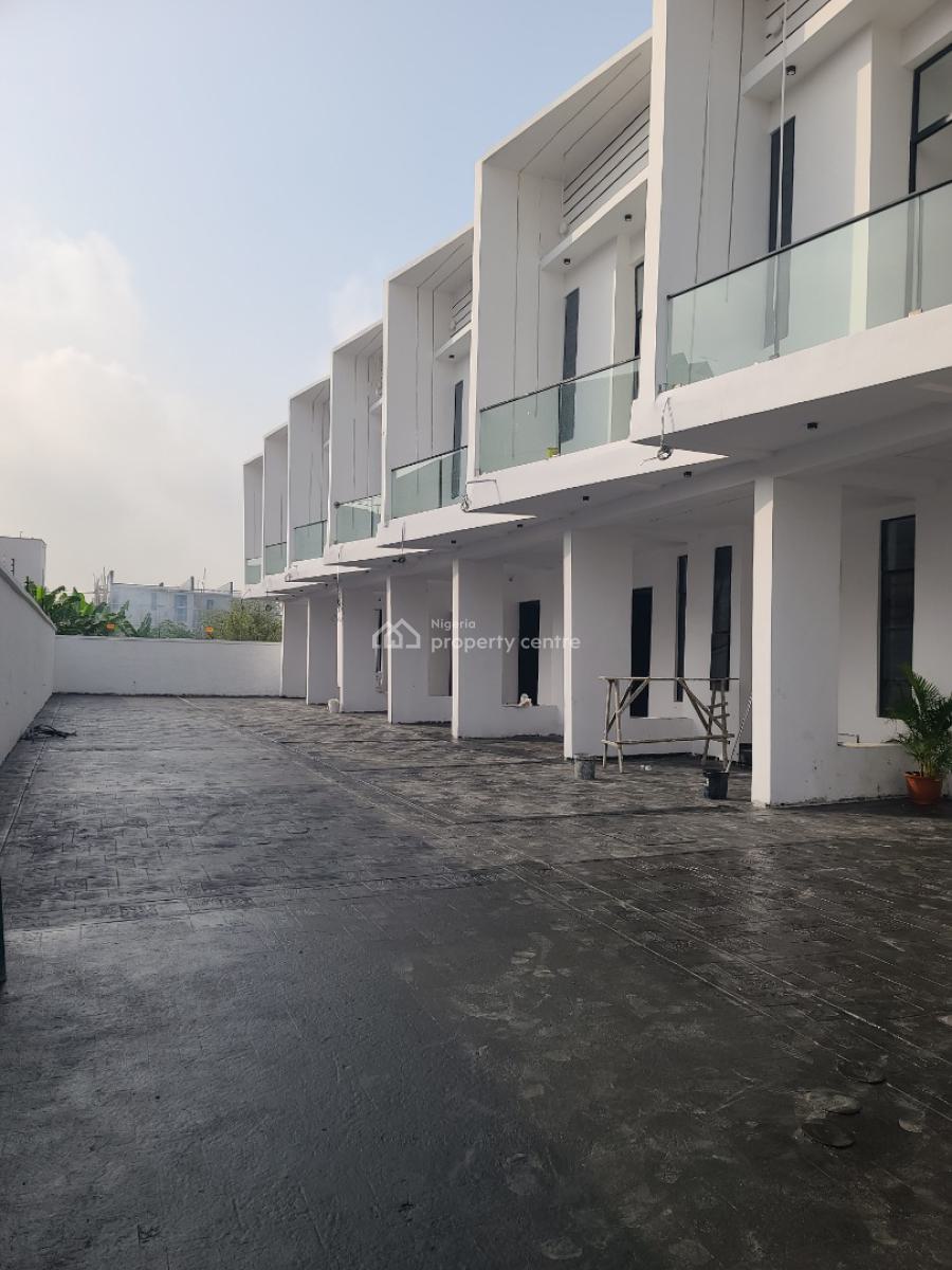 Beautiful Luxury 2 Bedroom +bq in a Btful Estate with 24 Hours Lt.., Lekki Peninsula Scheme 2 Estate,  Abraham Adesanya Ajah Lekki Lagos, Ajiwe, Ajah, Lagos, Terraced Duplex for Sale