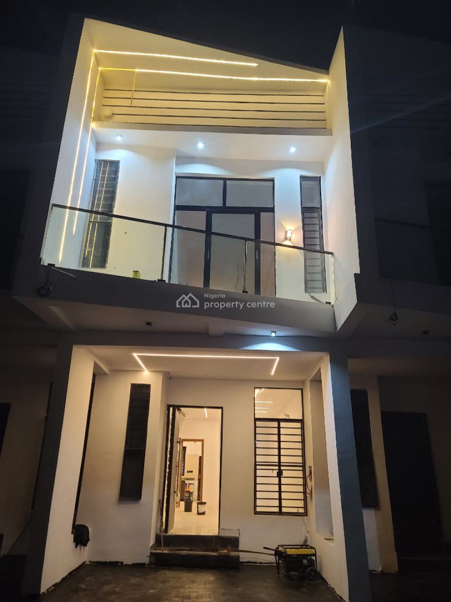 Beautiful Luxury 2 Bedroom +bq in a Btful Estate with 24 Hours Lt.., Lekki Peninsula Scheme 2 Estate,  Abraham Adesanya Ajah Lekki Lagos, Ajiwe, Ajah, Lagos, Terraced Duplex for Sale