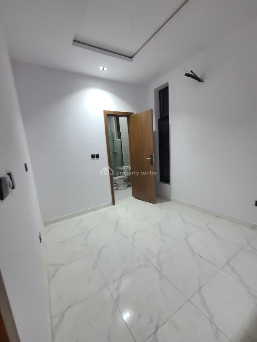 Beautiful Luxury 2 Bedroom +bq in a Btful Estate with 24 Hours Lt.., Lekki Peninsula Scheme 2 Estate,  Abraham Adesanya Ajah Lekki Lagos, Ajiwe, Ajah, Lagos, Terraced Duplex for Sale