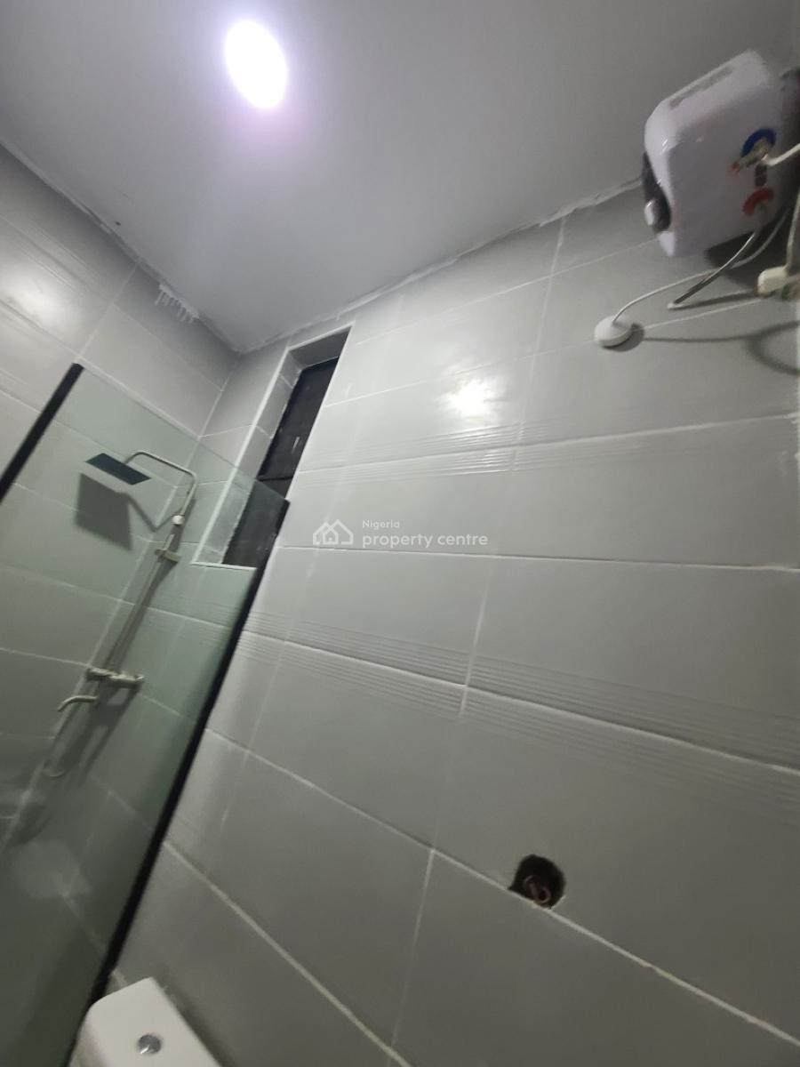 Beautiful Luxury 2 Bedroom +bq in a Btful Estate with 24 Hours Lt.., Lekki Peninsula Scheme 2 Estate,  Abraham Adesanya Ajah Lekki Lagos, Ajiwe, Ajah, Lagos, Terraced Duplex for Sale