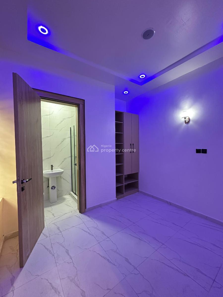 Spacious 5 Bedroom Detached Duplex with Bq and Rooftop Terrace, Chevron, Lekki, Lagos, Detached Duplex for Sale