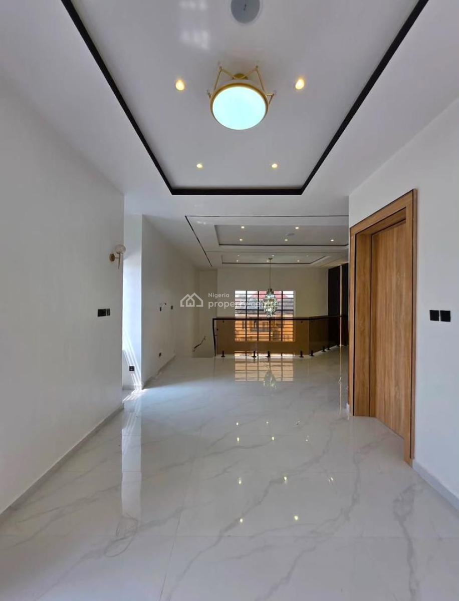 Spacious 5 Bedroom Detaced Duplex with Bq and Rooftop Terrace, Chevron, Lekki, Lagos, Detached Duplex for Sale