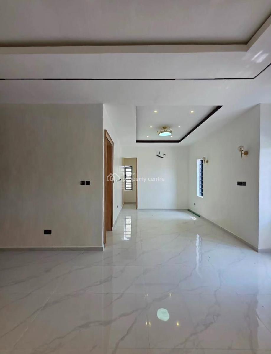 Spacious 5 Bedroom Detaced Duplex with Bq and Rooftop Terrace, Chevron, Lekki, Lagos, Detached Duplex for Sale