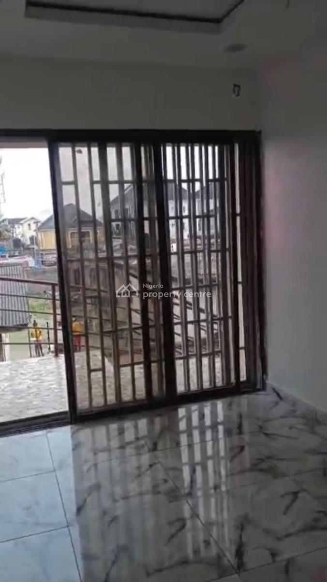 2 Bedroom Apartment, Akins Estate, Ajah, Lagos, Flat / Apartment for Rent