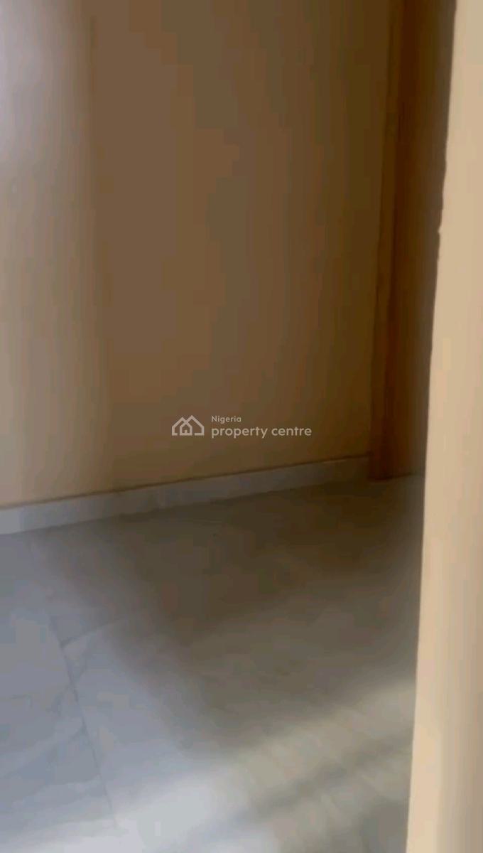 Relatively New Portable 3  Bedroom Duplex, Atunrase Estate, Gbagada, Lagos, Detached Duplex for Rent