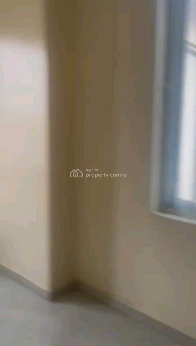 Relatively New Portable 3  Bedroom Duplex, Atunrase Estate, Gbagada, Lagos, Detached Duplex for Rent