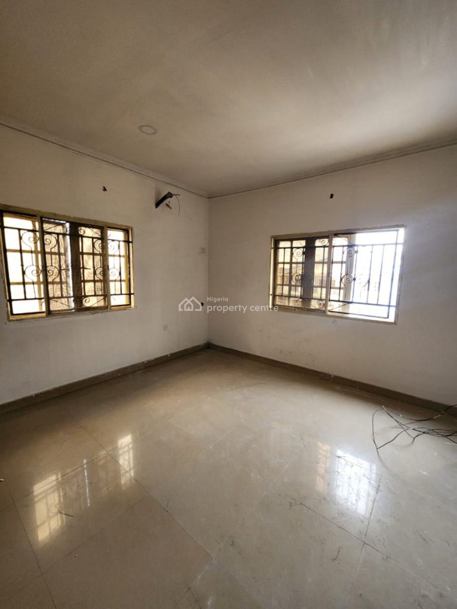 Tastefully Renovated Lovely Newly Renovated 3 Bedroom Flats, Off Ogunlana Drive, Surulere, Lagos, Flat / Apartment for Rent