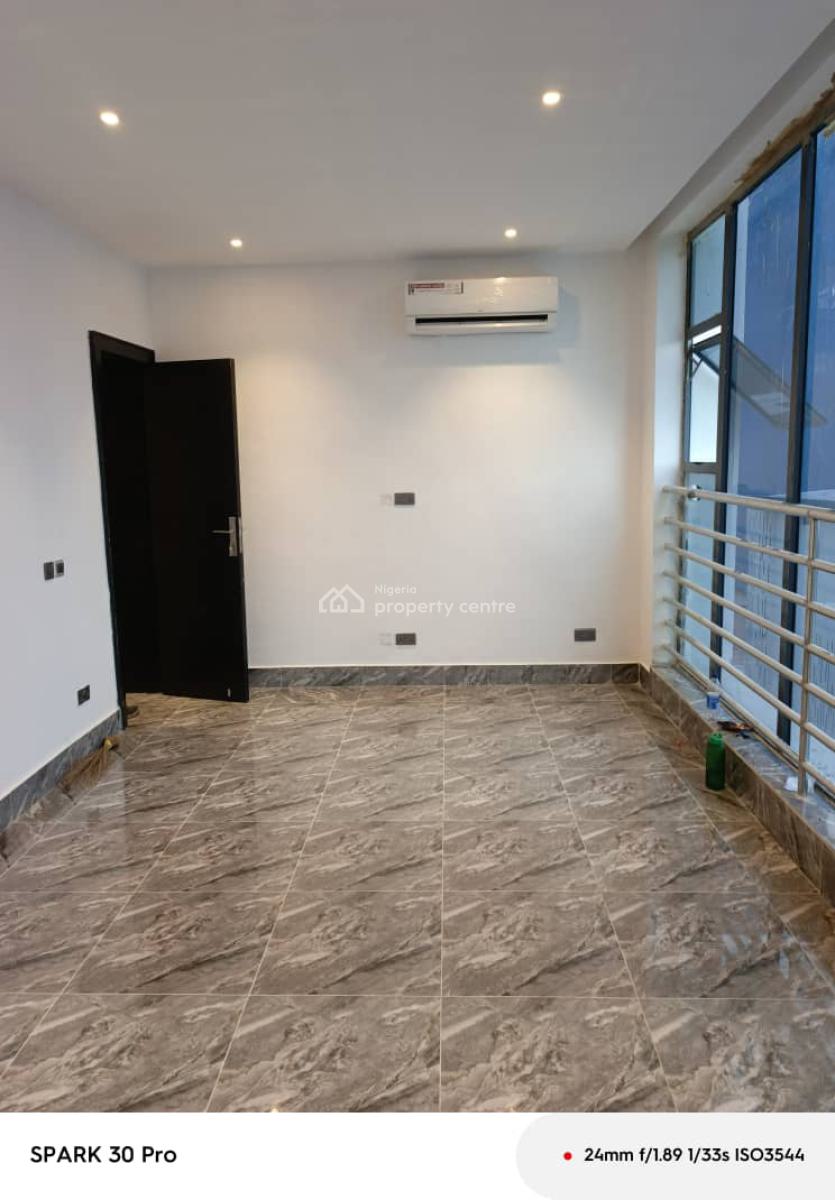 an Exquisitely 3 Bedroom Maisonette with Bq, Ikoyi, Lagos, Flat / Apartment for Rent