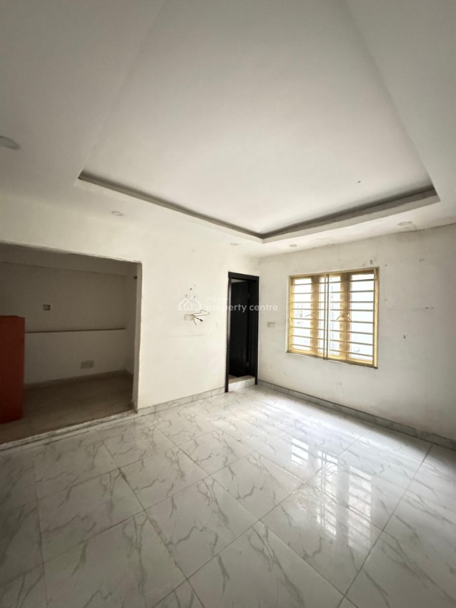 Very Solid 4 Bedrooms Terraced Duplex in a Private Estate., Off Adeniran Ogunsanya, Surulere, Lagos, Terraced Duplex for Sale