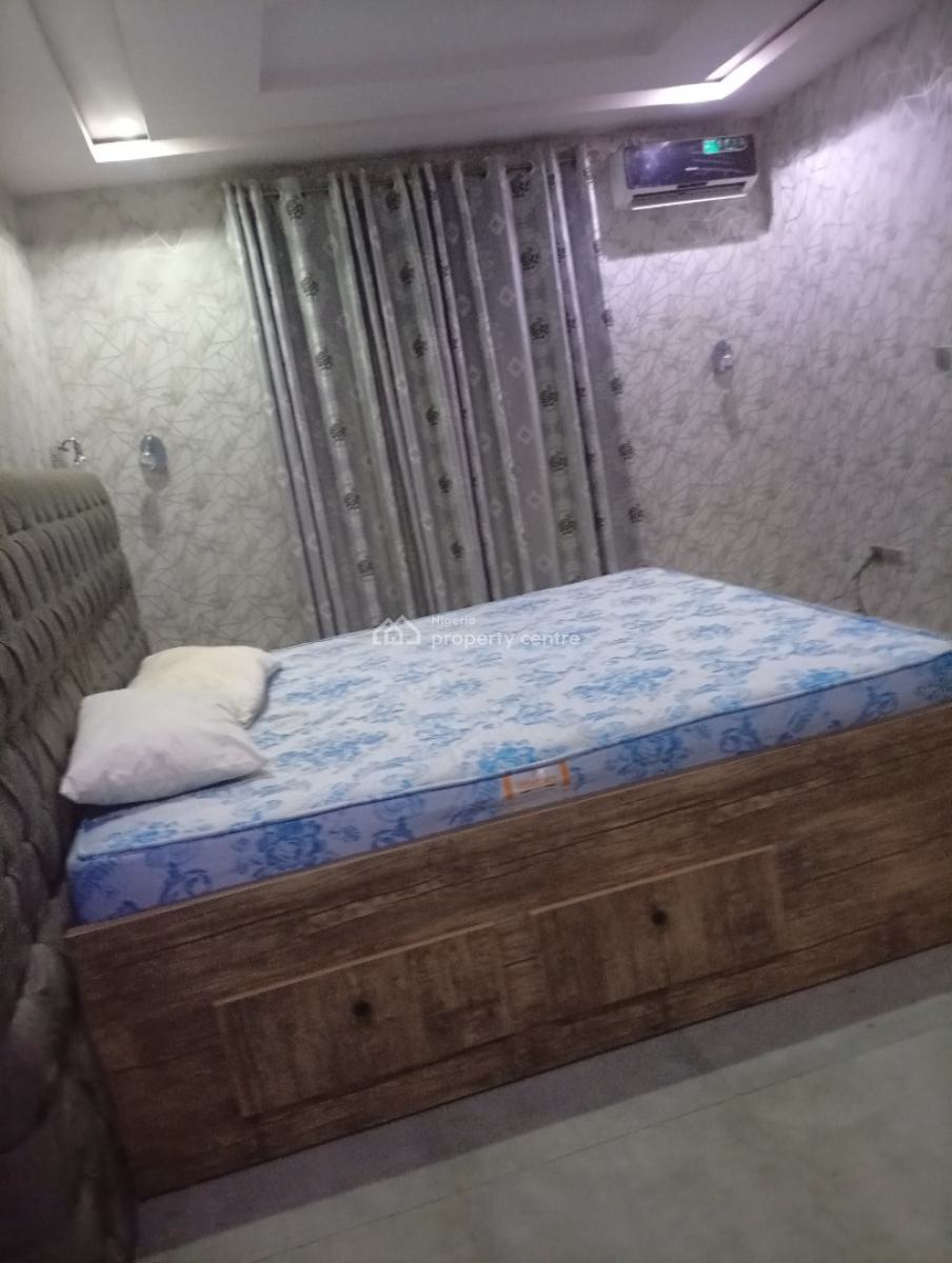 Serviced and Furnished 4 Bedroom Semi Detached Duplex with a Bq, Guzape District, Abuja, Semi-detached Duplex for Rent