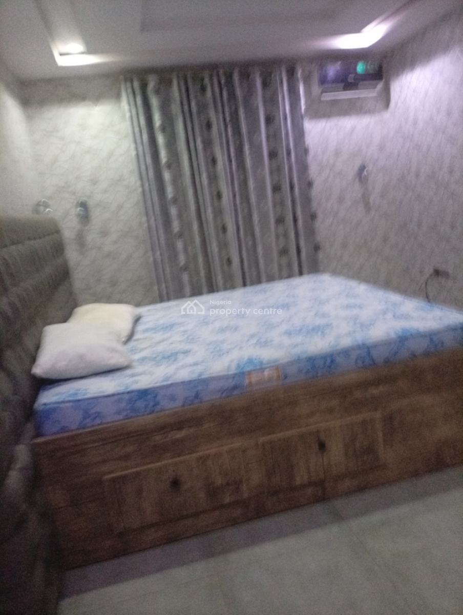 Serviced and Furnished 4 Bedroom Semi Detached Duplex with a Bq, Guzape District, Abuja, Semi-detached Duplex for Rent