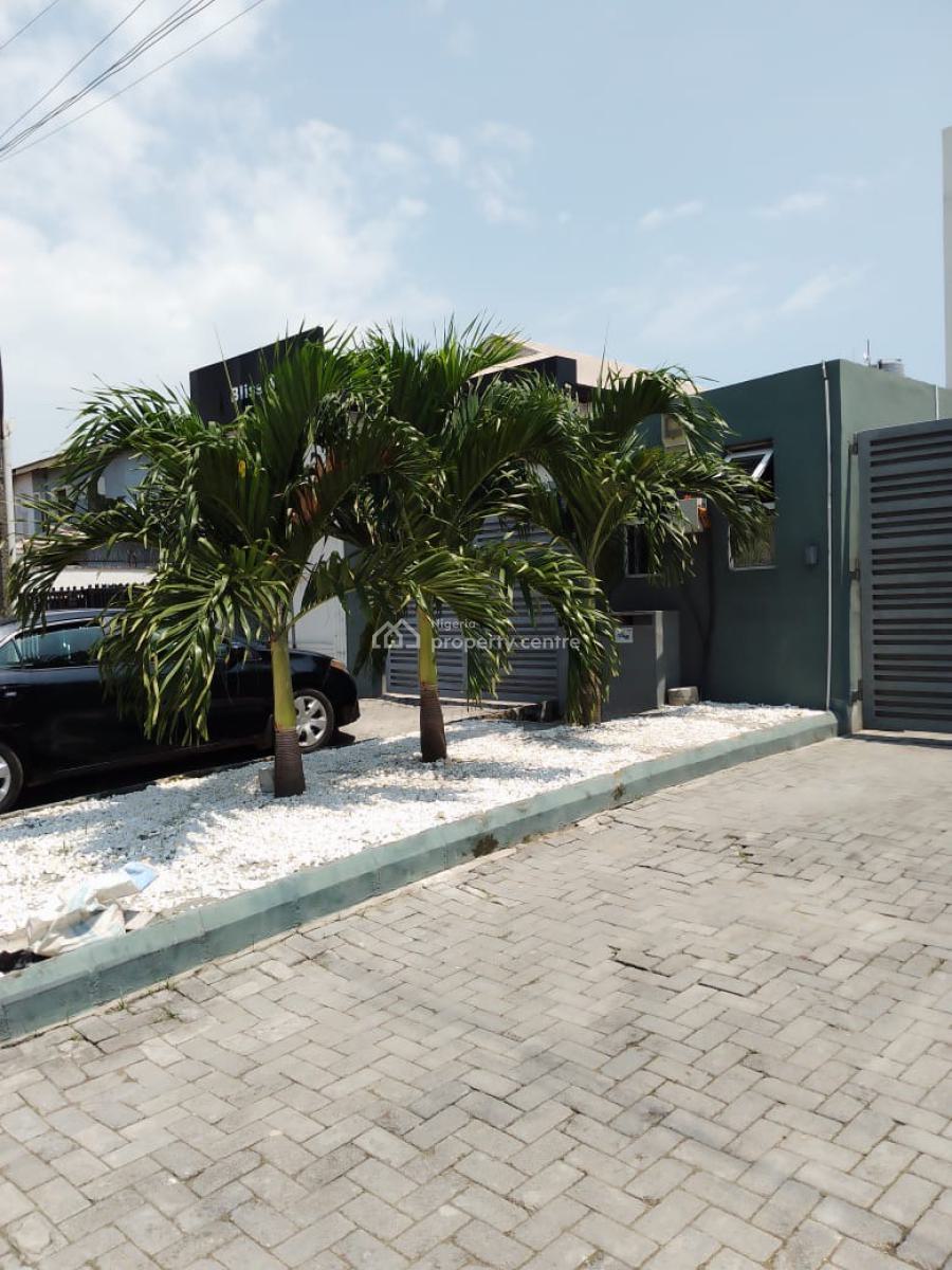 2 Units of 4 Bedroom Self Compound Duplexes with Swimming Pool, Off Admiralty Way, Lekki Phase 1, Lekki, Lagos, House Short Let