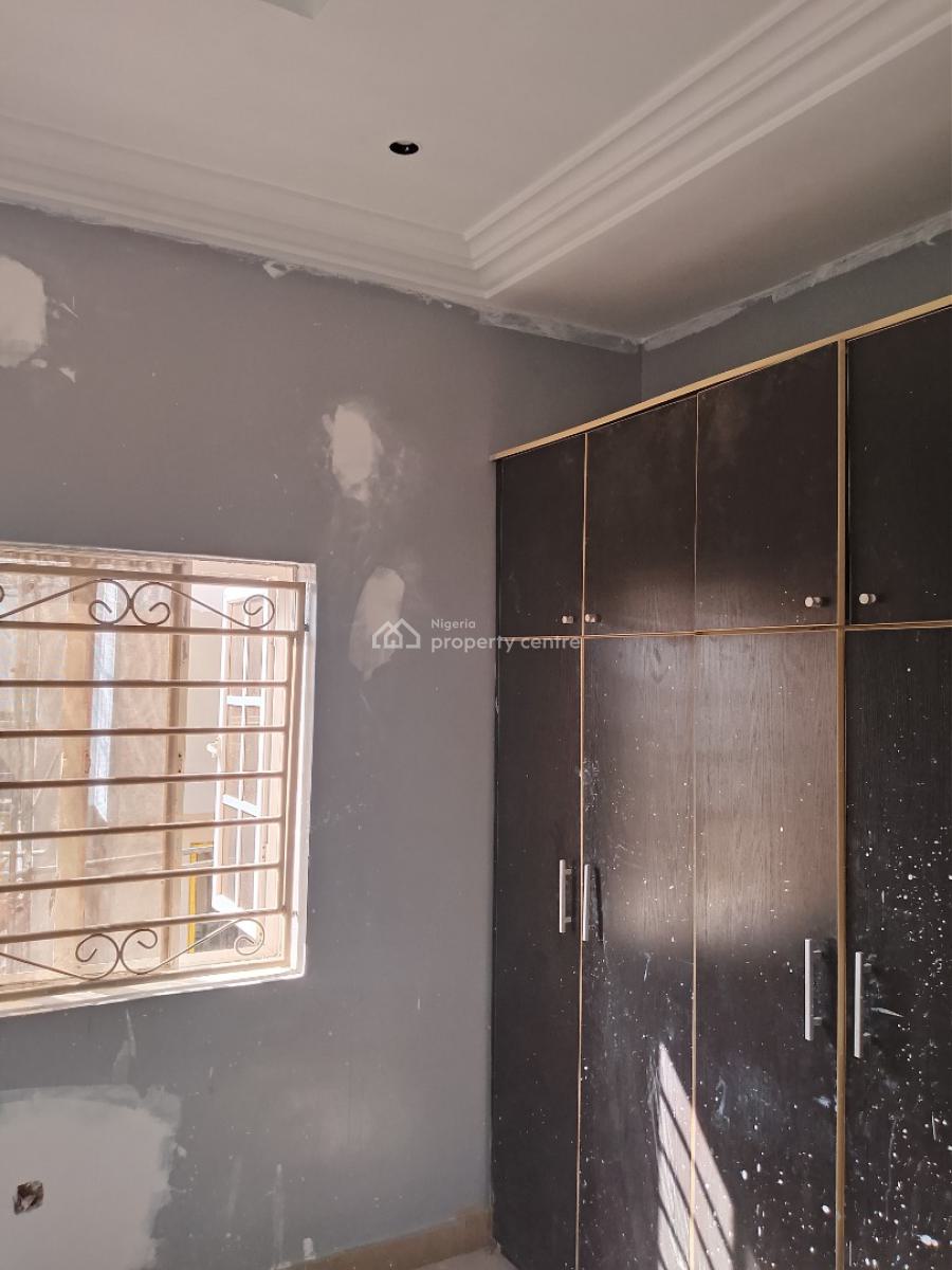 Spacious 2 Bedroom, Apo Resettlement, Apo, Abuja, Flat / Apartment for Rent